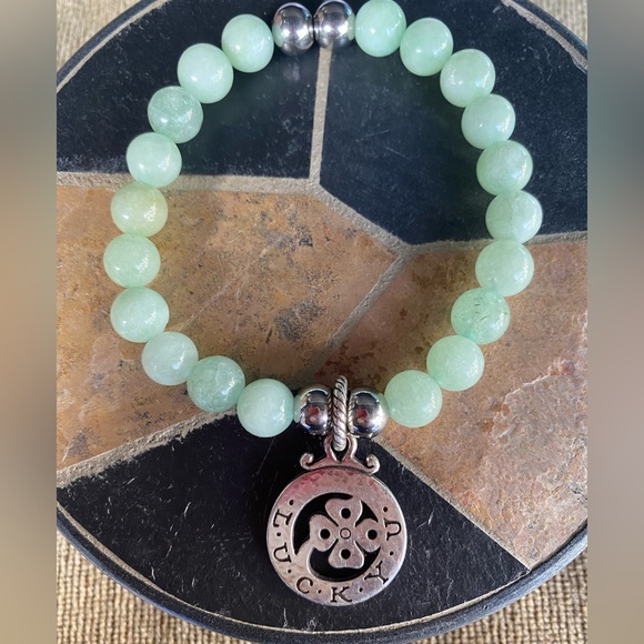 ☘️Beautiful Handmade Bracelet☘️🌈 - Picture 2 of 4